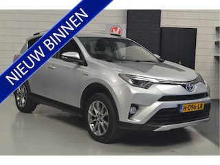 Toyota RAV4 2.5 Hybrid AWD Executive Business // LEDER // TREKHAAK // CLIMA // CAMERA // PDC VOOR&ACHTER // EL. ACHTERKLEP //