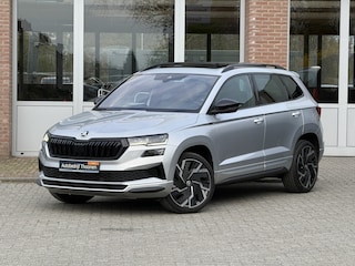 Skoda Karoq 1.5 TSI ACT Sportline Business Trekhaak | Camera | Keyless | Pano