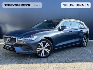 Volvo V60 2.0 B3 Essential Edition let op  5600 km    Adaptive cruise control/ nav/tel/ trekhaak