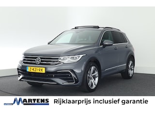 Volkswagen Tiguan 1.4 TSI eHybrid 245pk R-Line Business Trekhaak Camera Virtual Cockpit Stoelverwarming Panoramadak Navigatie