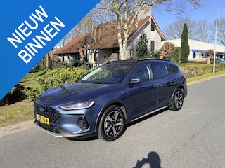 Ford Focus Wagon 1.0 EcoBoost 155PK Hybrid Active X Automaat•Pano