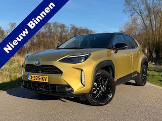 Toyota Yaris 1.5 Hybrid GR Sport /Automaat / Navi / 360 Camera / Verwarmd Stuur - Voorstoelen / Elektrische Achterklep / Trekhaak