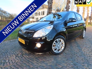 Hyundai i20 1.2i i-Motion Airco Stuurbekrachtiging 5 Drs Isofix *** Dealer Onderhouden***