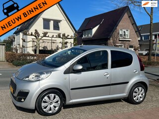 Peugeot 107 1.0 Exclusive 72.000 km Onderhoudboekjes