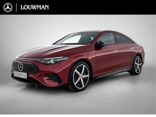 Mercedes-Benz CLA 200 Business Solution AMG 58 kWh | Nightpakket | Smartphone integratie | Vast panoramadak | Warmtepomp | Adaptieve cruisecontrol | Sfeerverlichting | Antidiefstal pakket | Stoelverwarming |