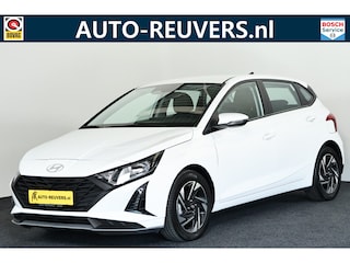 Hyundai i20 1.2 MPI Comfort / Navi / Airco / CarPlay / Cam