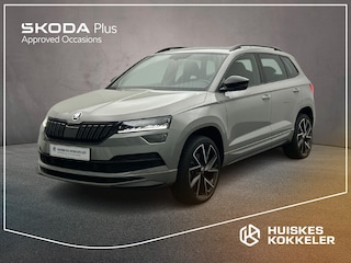 Skoda Karoq Sportline Business 1.5 TSI 150pk Cruise control, Navigatie, Achteruitrijcamera, LED koplampen, Stoelverwarming, App connect, Parkeersensoren, Stuurwiel verwarmd