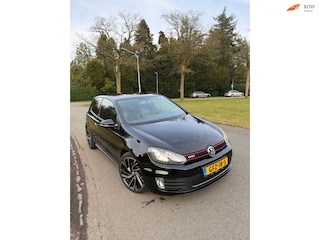 Volkswagen Golf 2.0 GTI