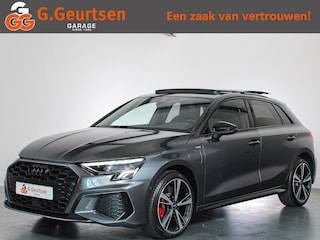 Audi A3 Sportback 45 TFSI e S-Line Competition Panoramadak, Matrix, SOH 90%, Nieuwstaat!
