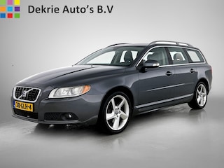 Volvo V70 2.4 D5 Automaat 185PK Summum / Trekhaak / Cruise-ctr. / Leder comfort / Navigatie / Airco-ecc. / Stoelverwarming & Koeling / Apk 07-2026
