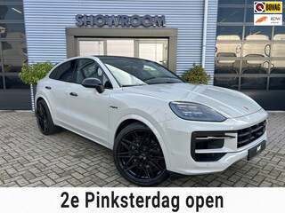 Porsche Cayenne 3.0 E-Hybrid 23inch Vossen velgen|Pano|Sportchrono|Softclose|Sfeerverlichting