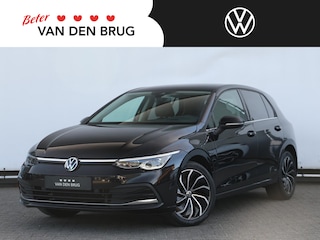 Volkswagen Golf 1.4 eHybrid Style 204PK DSG | Led | Trekhaak | Head-up display | Stoelverwarming | Side assist | Camera