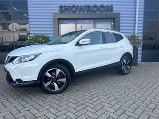 Nissan Qashqai 1.2 Connect Edition|Cruise|Pano|Camera360|Navi