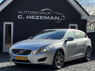 Volvo V60 1.6 T3 Ocean Race LEDER XENON DEALEROH NAVIGATIE CRUISE CONTROL