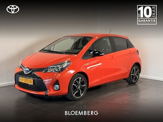 Toyota Yaris 1.5 Hybrid Orange Sport