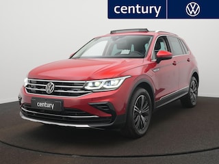 Volkswagen Tiguan 1.4 TSI eHybrid Elegance Automaat - IQ light - Panorama-dak - HUD - Leer - Navigatie - Stoelverwarming - 360 Camera