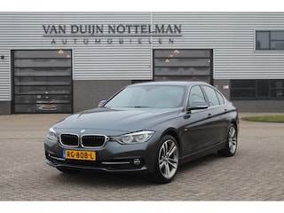BMW 320i High Executive / LCI / Leer / LED / 18"/  N.A.P.