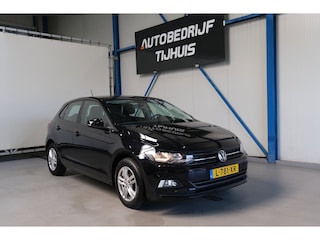 Volkswagen Polo 1.0 TSI Comfortline Business - N.A.P. Airco, Cruise, PDC, Camera, PDC, Carplay.