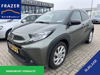 Toyota Aygo 1.0 VVT-i MT first