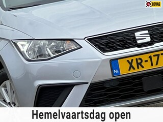 Seat Ibiza 1.0 TSI Style Bsns Intense Automaat - Urban Silver - Panorama/Carplay/Camera