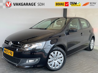 Volkswagen Polo 1.2 TSI BlueMotion Trendline|NL-Auto|Super netjes|Cruise Control|Nieuwe koplampen|Goede banden