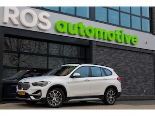 BMW X1 sDrive20i Executive Edition | NAP! | DEALER.OND | PANO | HUD | TREKHAAK | STOELVERWARMING |