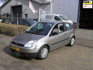 Ford Fiesta 1.4-16V Ambiente 86 d km nap automaat nieuwe apk