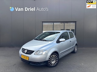 Volkswagen Fox 1.4 Trendline / Glazen dak / Trekhaak!