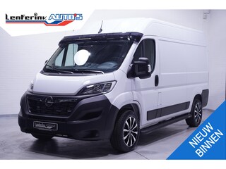 Opel Movano 2.2D 140 pk L2H2 Black&White Edition Navi Camera, 18" LMV, Treeplanken, Airco ECC, Nieuw, 3-Zits