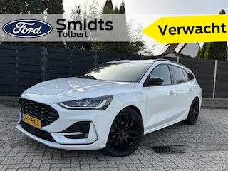 Ford Focus Wagon EcoBoost 155PK Hybrid ST Line | Winter pack | Adapt. Cruise | Camera | Draadloos CarPlay