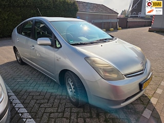 Toyota Prius 1.5 VVT-i Tech Edition | trekhaak
