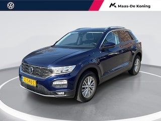 Volkswagen T-Roc 1.0 TSI 116pk Style · Elektrische achterklep · Camera · Apple/Android Car Play · Navigatie · Info Active Display ·