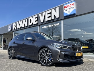 BMW M135i xDrive High Executive M Sport 306pk Automaat | Panodak | Elektr. achterklep | arking Pakket | Spiegel Pakket | Draadloze telefoonlader | etc. etc.