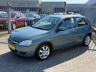Opel Corsa 1.2-16V Silverline Sport 80PK! NL AUTO UNIEK KMST! Airco l Cruise l MTF-stuur l LMV! TOPSTAAT!