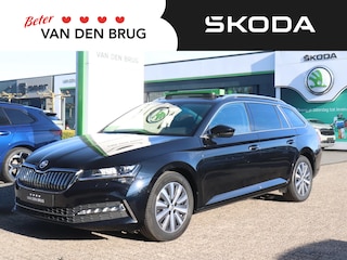 Skoda Superb Combi 1.4 TSI 218pk iV Style | Panoramadak | Elektrische voorstoelen | Dynamic Chassis Control | Stoel -& stuurwielverwarming | Adaptieve cruise control | Elektrische achterklep |
