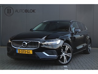 Volvo V60 2.0 T8 Twin Engine AWD R-Design | Panoramadak | Trekhaak | Leer |
