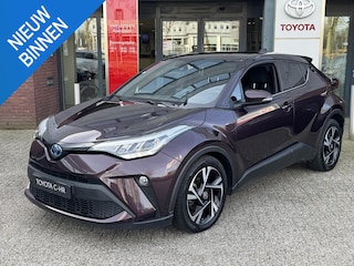 Toyota C-HR 1.8 Hybrid Dynamic APPLE/ANDROID STOELVERWARMING AD-CRUISE KEYLESS CAMERA PARK-SENSOREN LM-VELGEN