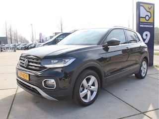 Volkswagen T-Cross 1.5 TSI Style Business Automaat, Trekhaak, FULL LED, Stoelvw, Digital Cockpit Prijspakker!