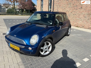 Mini Cooper 1.6 Chili