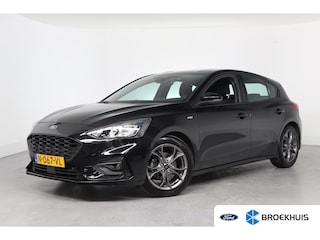 Ford Focus 1.0 EcoBoost ST Line Business | Winter Pack | Trekhaak | Navi | LED | Clima | Cruise | Camera | parkeersensoren | Lichtmetalen Velgen