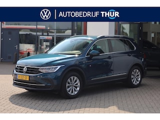 Volkswagen Tiguan 1.5 TSI Life Business 110KW/150PK DSG, NL auto dealer onderhouden, Trekhaak, Navigatie, elektrische achterklep, digital cockpit pro, keyless entry, chroom pakket, spiegel pakket
