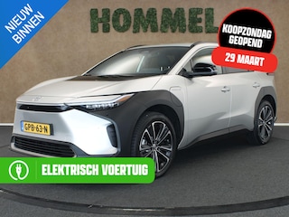 Toyota bZ4X Premium 71 kWh - ORIGINEEL NEDERLANDSE AUTO - STOELVERWARMING VOOR EN ACHTER - ELEKTRISCHE ACHTERKLEP - MEMORY SEATS - STOELVENTILATIE VOORZIJDE - JBL PREMIUM AUDIO - STUURVERWARMING - DODEHOEKDETECTIE - NAVIGATIE - 360 GRADEN CAMERA