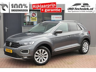 Volkswagen T-Roc 1.5 TSI 150pk Sport, Led , Adaptive cruise, Keyless , Virtual cockpit, Lane assist, Side assist, Stoelverwarming, PDC , Achteruitrijcamera, Buitenspiegels inklapbaar, Carplay , DAB+ etc.