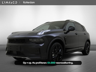 Lynk & Co 01 | MORE | Panoramadak | 360° camera |