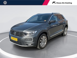 Volkswagen T-Roc 1.5 TSI 150pk DSG Sport · Trekhaak · Camera · Apple/Android Car Play · Dodehoeksensor · Elektrische kofferbakklep ·