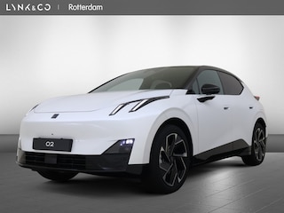 Lynk & Co 02 | MORE | 360° Camera | Warmtepomp |