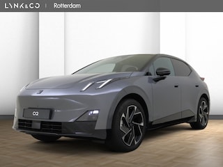 Lynk & Co 02 | MORE | 360° Camera | Warmtepomp |