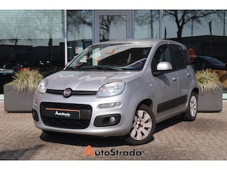 Fiat Panda 1.2 Lounge | Trekhaak | Climate Control I Radio | Parkeersensoren