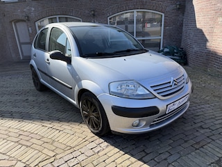Citroën C3 1.4i Différence Automaat Airco/Cruise/Trekhaak