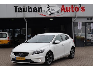 Volvo V40 2.0 D2 R-Design Business Navigatie, Climate control, Stoelverwarming, Afneembare trekhaak,